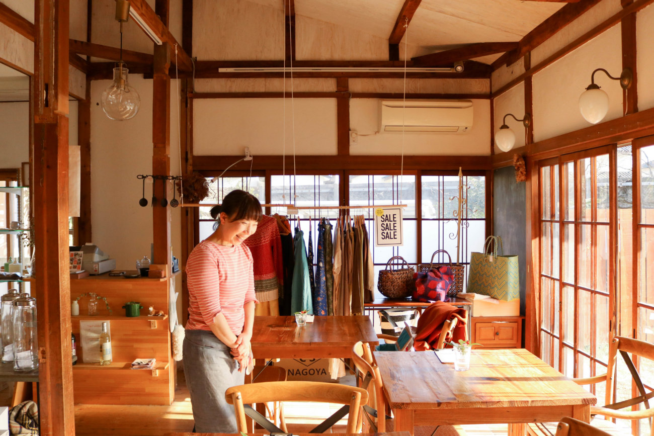 柴犬,カフェ,大磯,ルッコラ