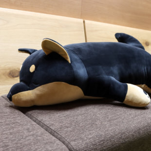 どデカぬいぐるみ[黒柴]★送料無料