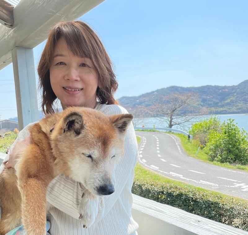 柴犬と家族