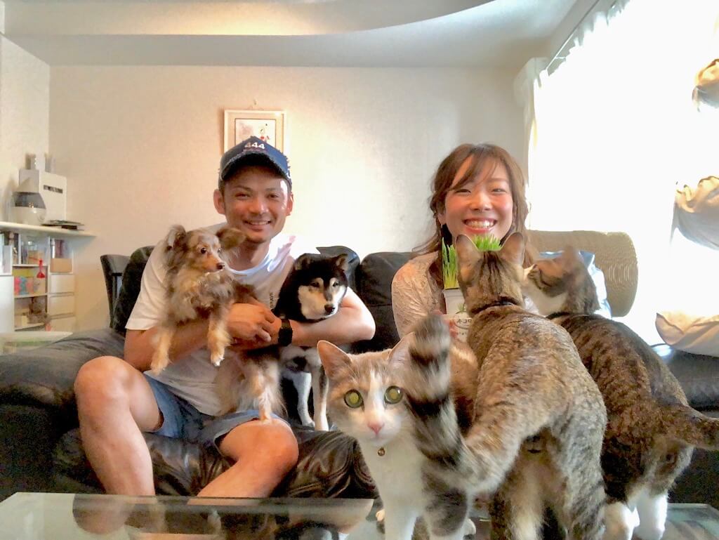 保護柴とその家族